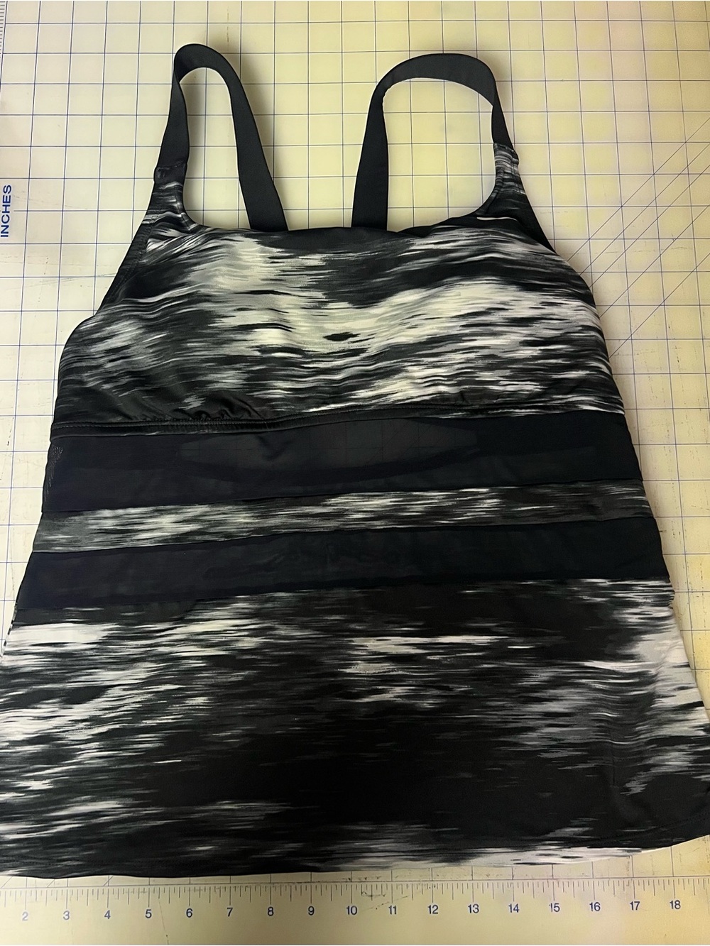 Women’s Nike Black & White Tankini Swim Top